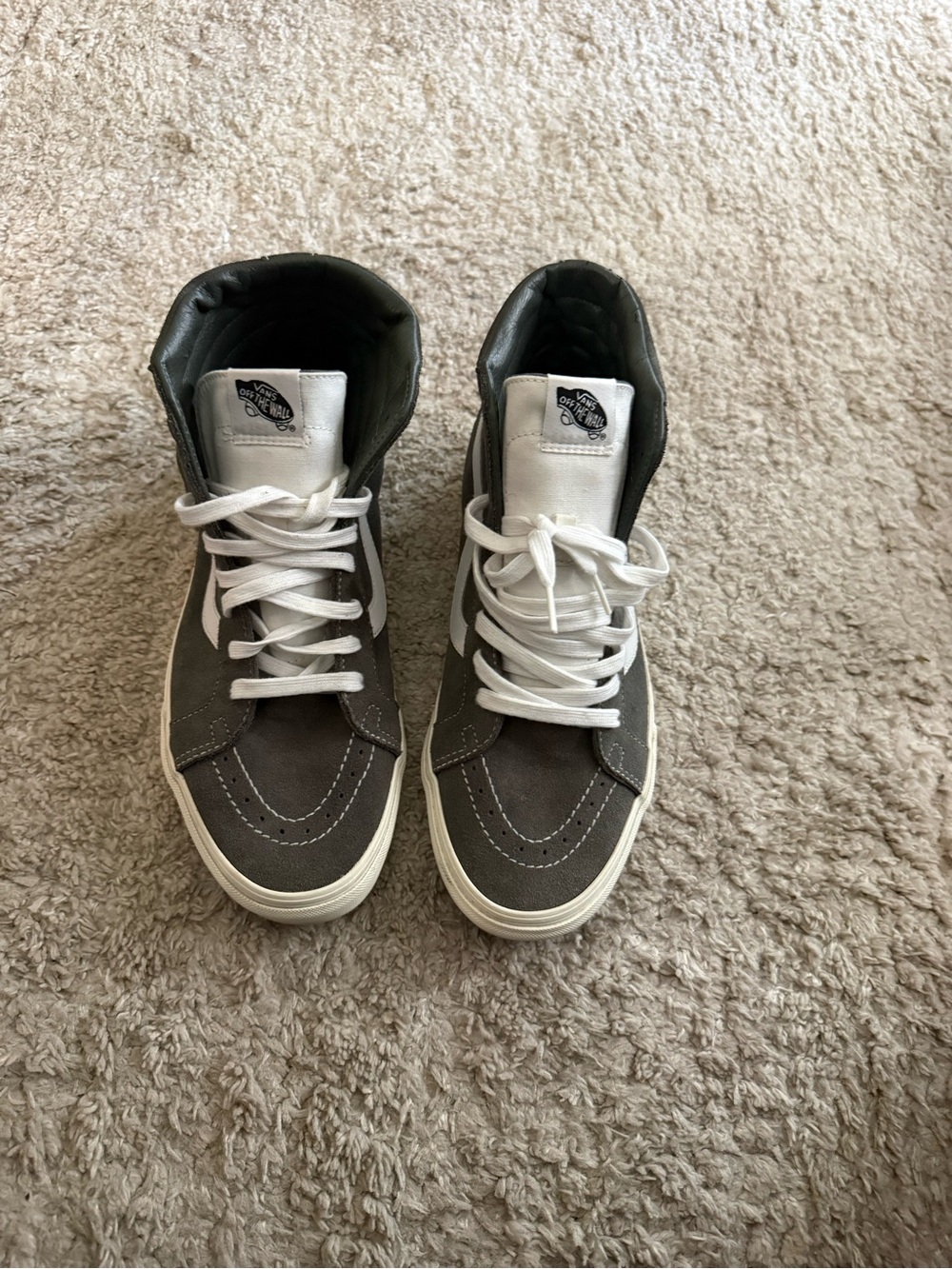 Men's High-Top Vans Skate Sneakers - Gray/White